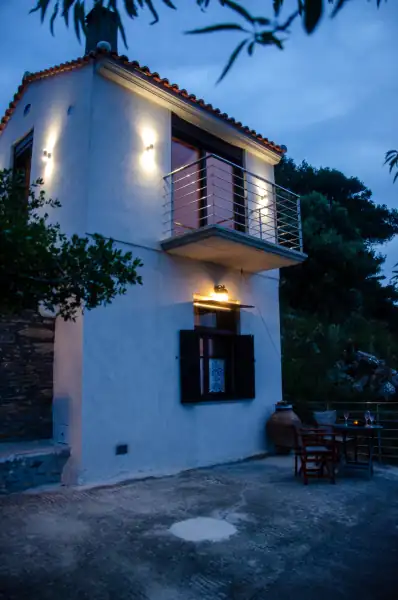 Villa Pounta Family